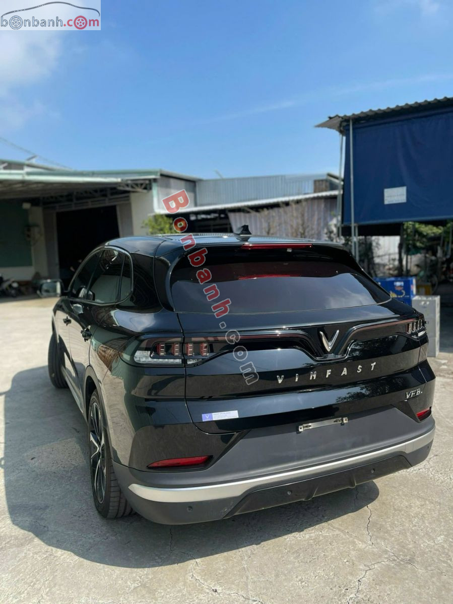 VinFast VF8 Plus AWD 2023 - 647 Triệu 3