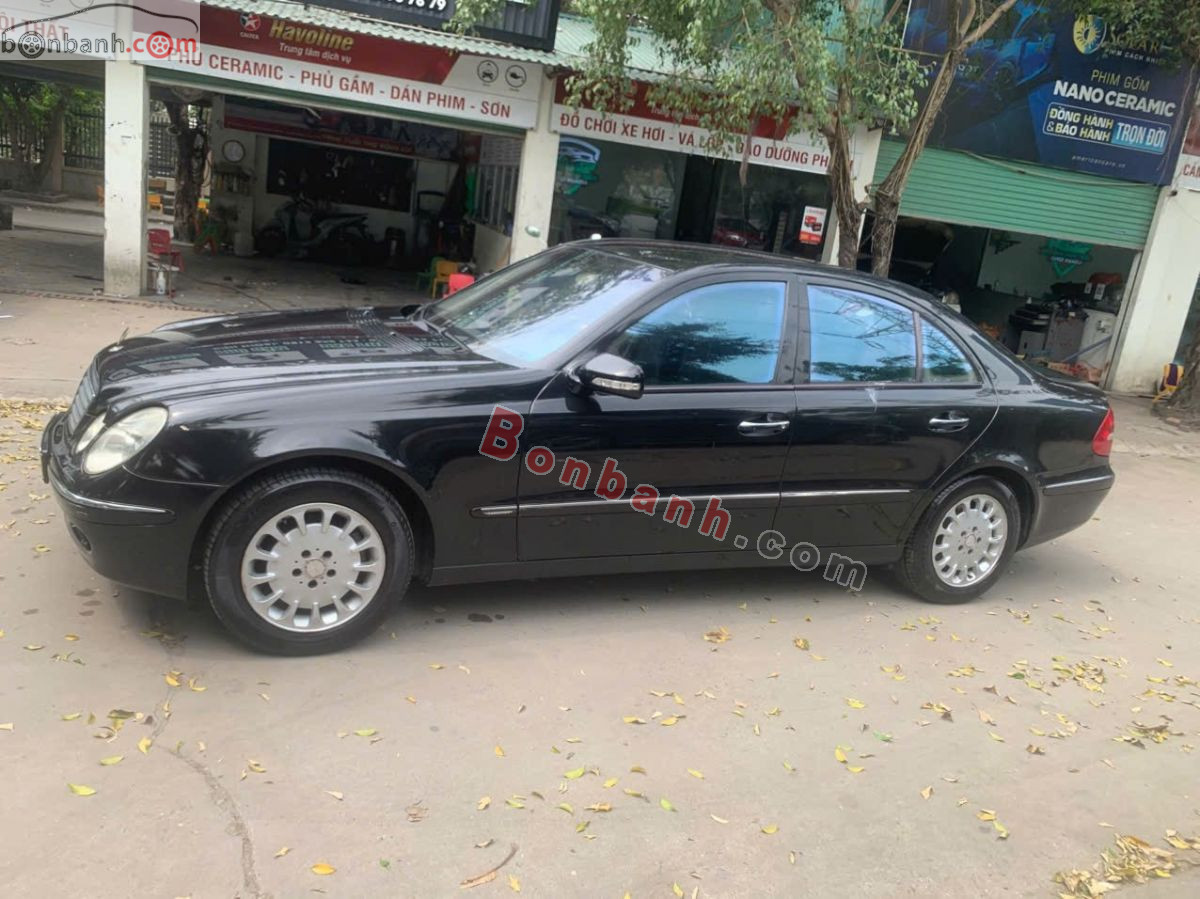 Mercedes Benz E class E240 2004 - 60 Triệu 3
