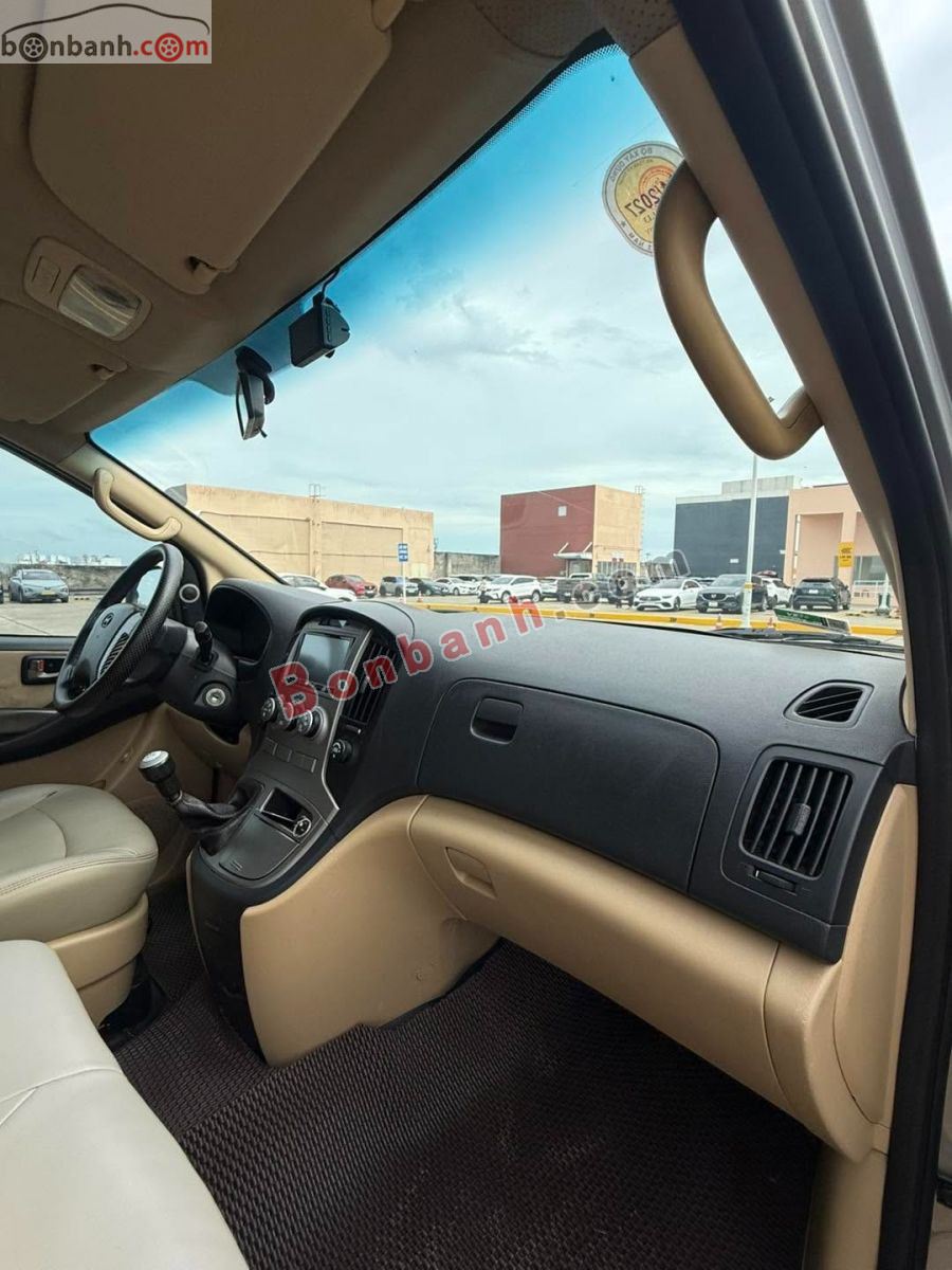 Hyundai Grand Starex 2.5 MT 2013 - 365 Triệu 5