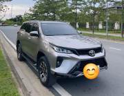 Bán xe Toyota Fortuner 2020 2.4G 4x2 AT Legender giá 799 Triệu - Hà Nội