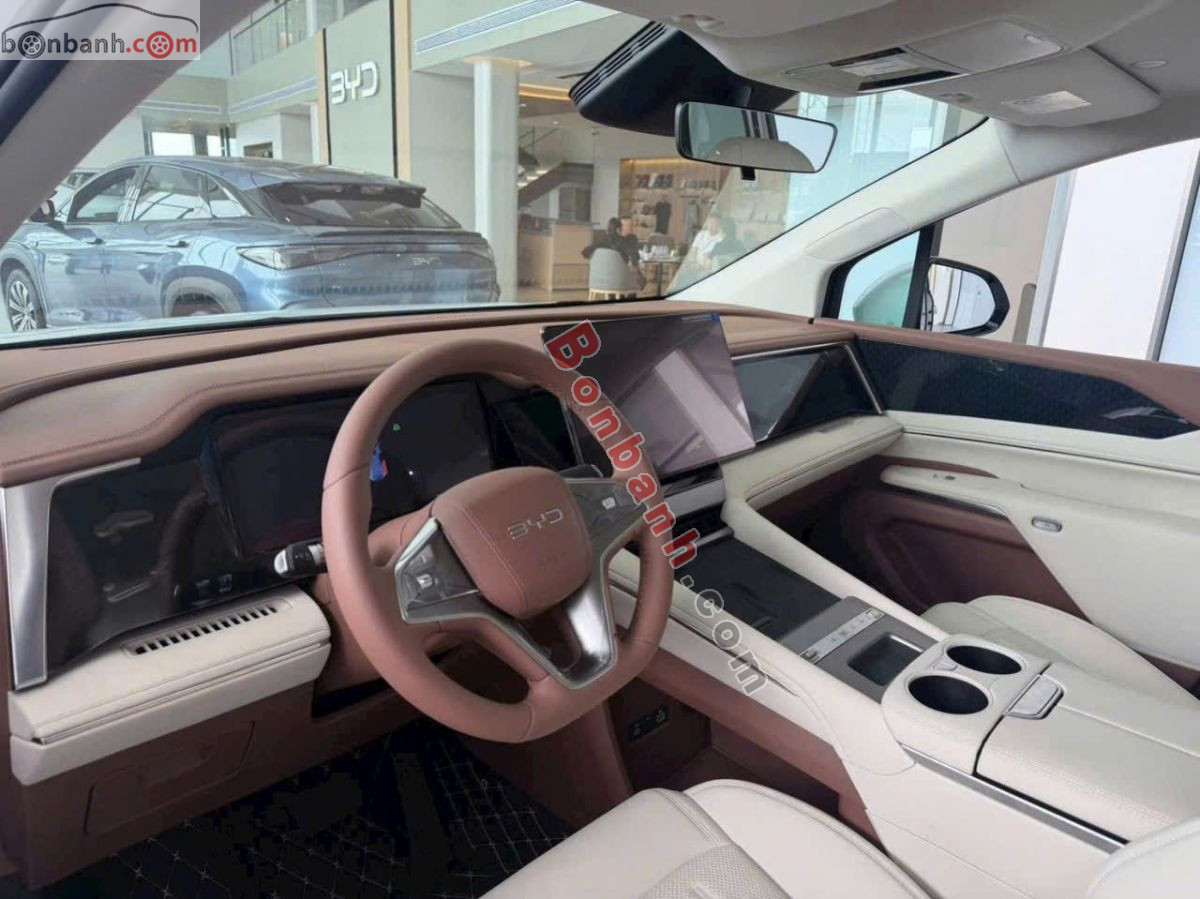 BYD M9 Premium 2026 - 2 Tỷ 388 Triệu 7