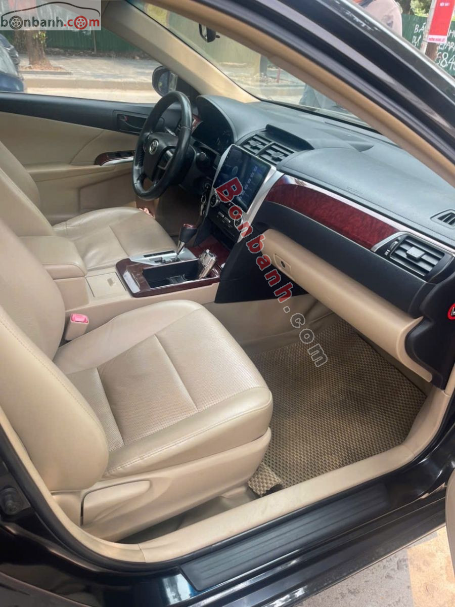 Toyota Camry 2.0E 2013 - 389 Triệu 9