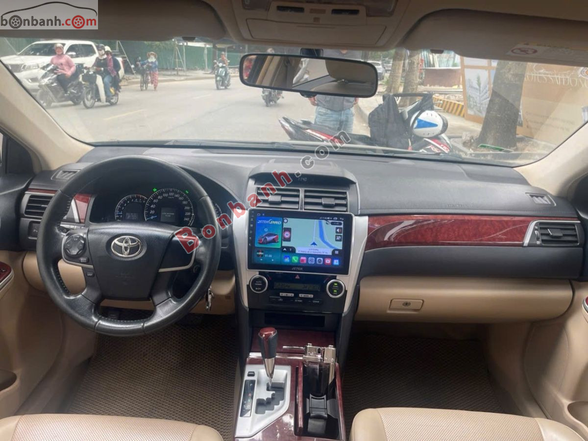 Toyota Camry 2.0E 2013 - 389 Triệu 8