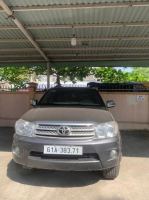 Bán xe Toyota Fortuner 2011 2.5G giá 300 Triệu - Bình Dương