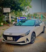 Bán xe Hyundai Elantra 2024 2.0 AT Cao cấp giá 560 Triệu - Bến Tre