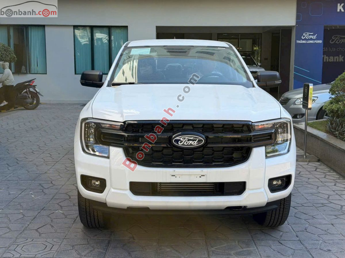Ford Ranger XLS 2.0L 4x4 AT 2026 - 689 Triệu 2