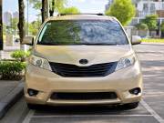 Bán xe Toyota Sienna 2010 LE 3.5 giá 650 Triệu - Hà Nội