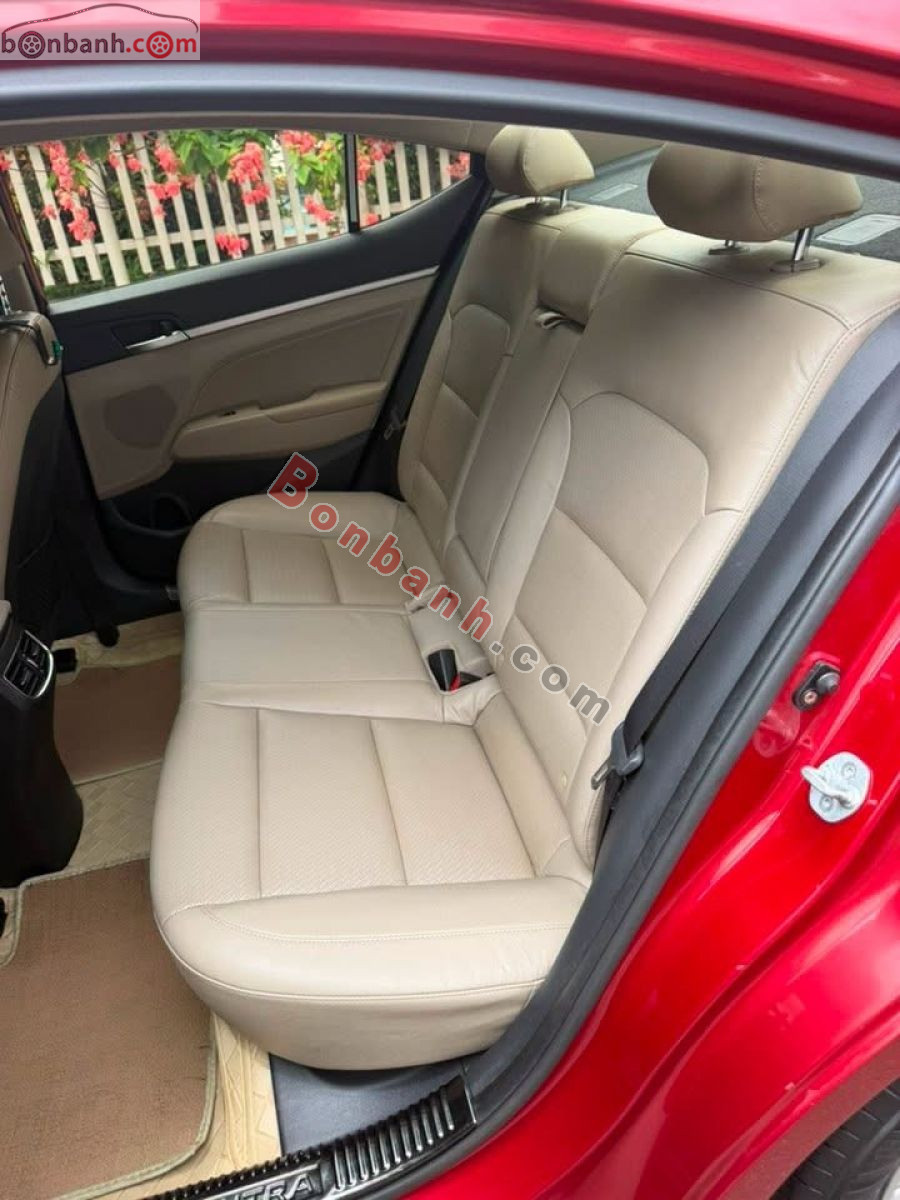 Hyundai Elantra 1.6 AT 2019 - 395 Triệu 10