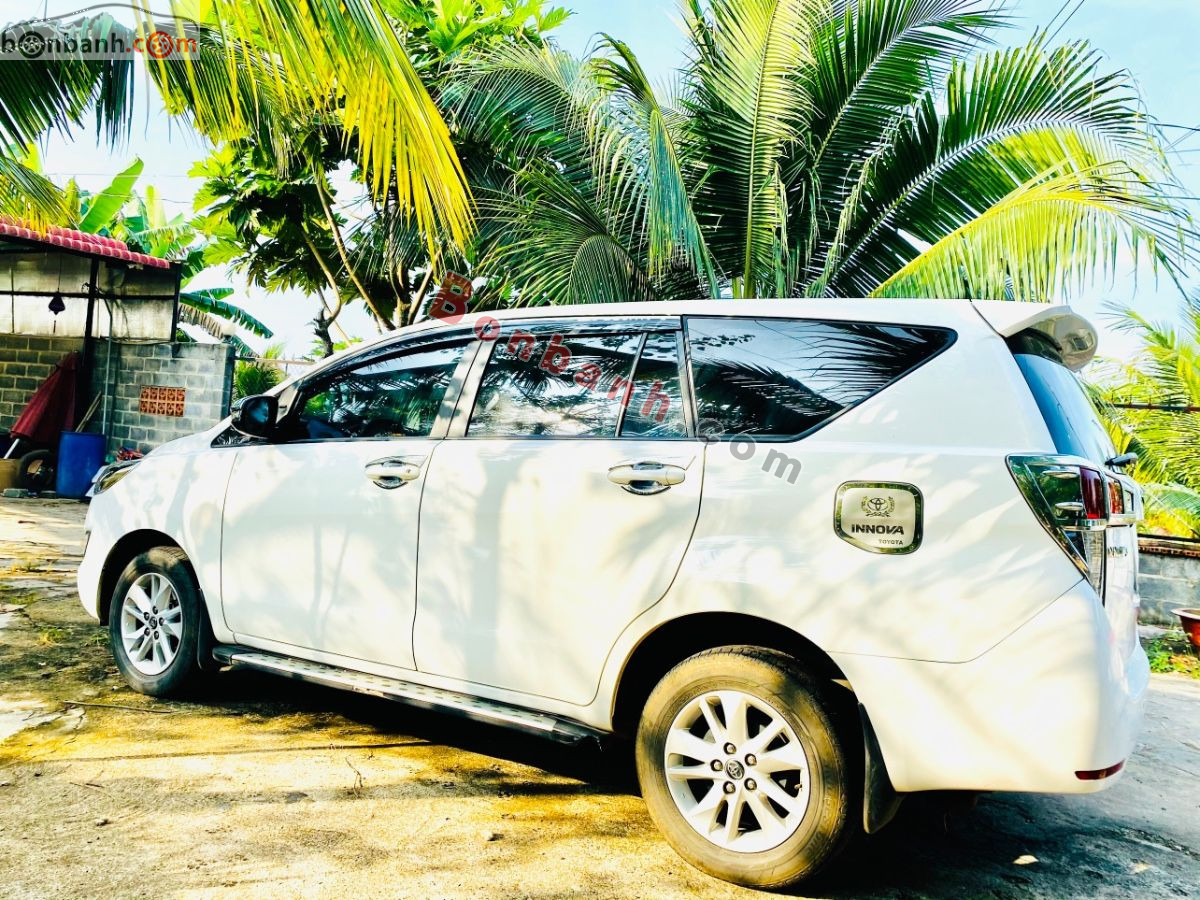 Toyota Innova 2.0E 2017 - 345 Triệu 2