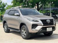 Bán xe Toyota Fortuner 2021 2.4G 4x2 MT giá 710 Triệu - TP HCM
