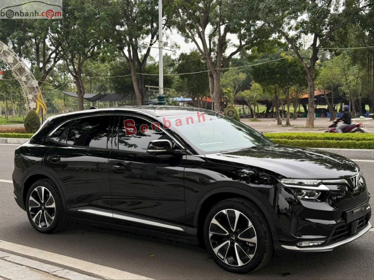 VinFast VF8 Plus AWD 2023 - 555 Triệu 3