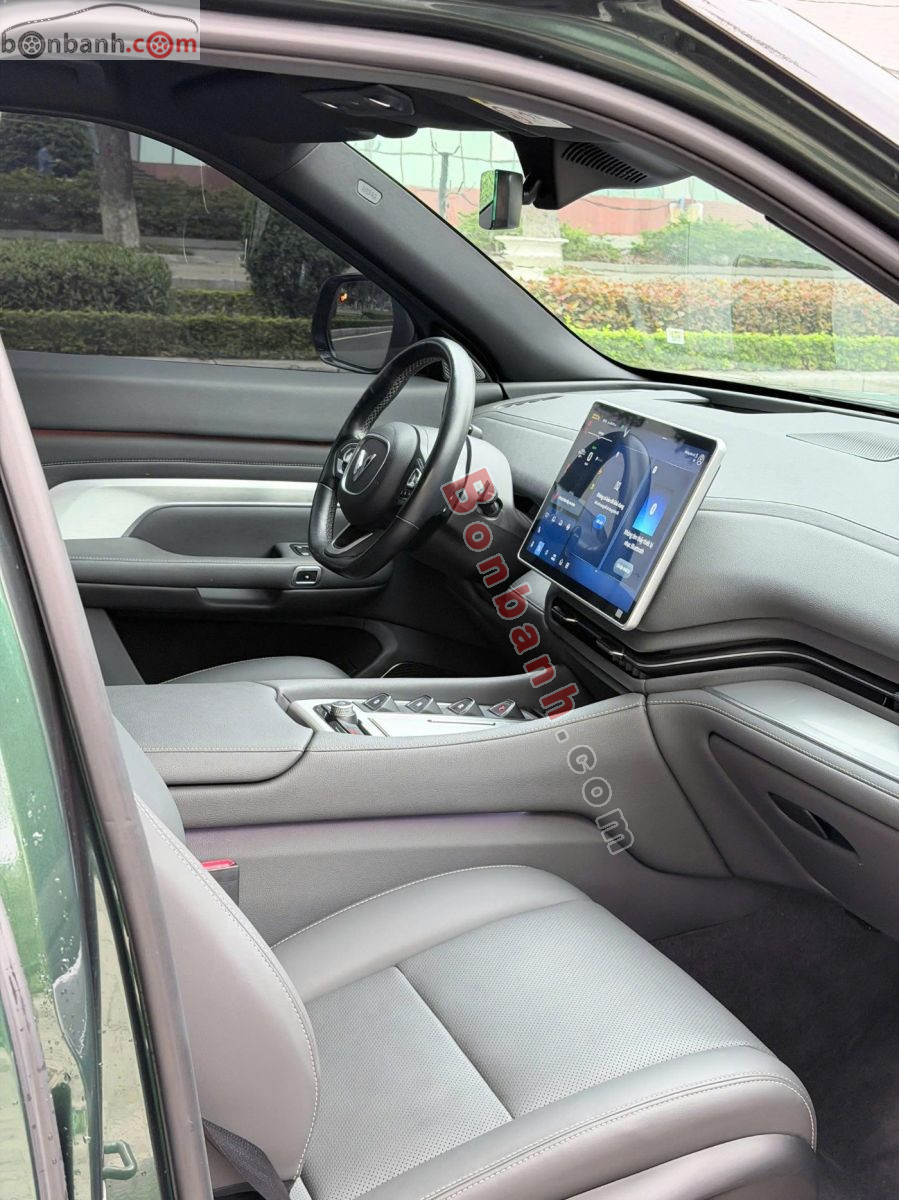 VinFast VF9 Plus 6S 2023 - 915 Triệu 8