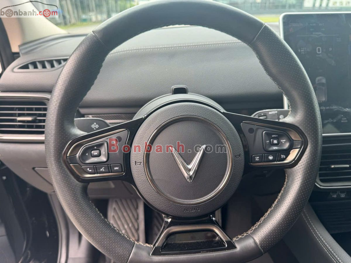 VinFast VF8 Eco AWD 2023 - 619 Triệu 7