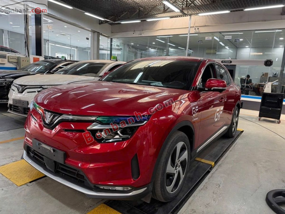 VinFast VF8 Eco AWD 2023 - 605 Triệu 2