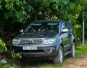Bán xe Toyota Fortuner 2010 2.7V 4x4 AT giá 280 Triệu - TP HCM