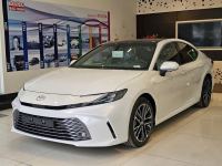 Bán xe Toyota Camry 2026 2.5 HEV Top giá 1 Tỷ 360 Triệu - Hà Nội