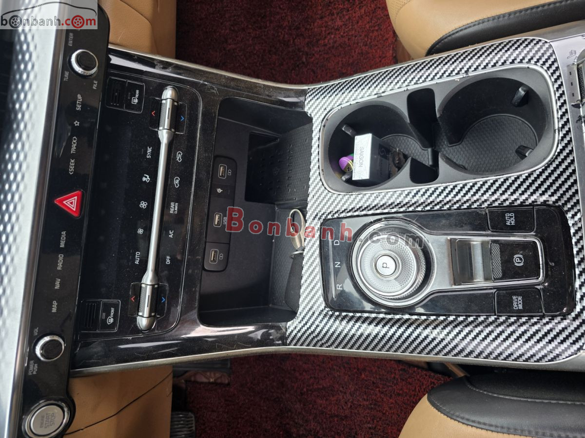 Kia Carnival Premium 2.2D 2021 - 760 Triệu 10