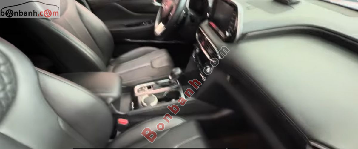 Hyundai SantaFe Premium 2.2L HTRAC 2018 - 680 Triệu 4