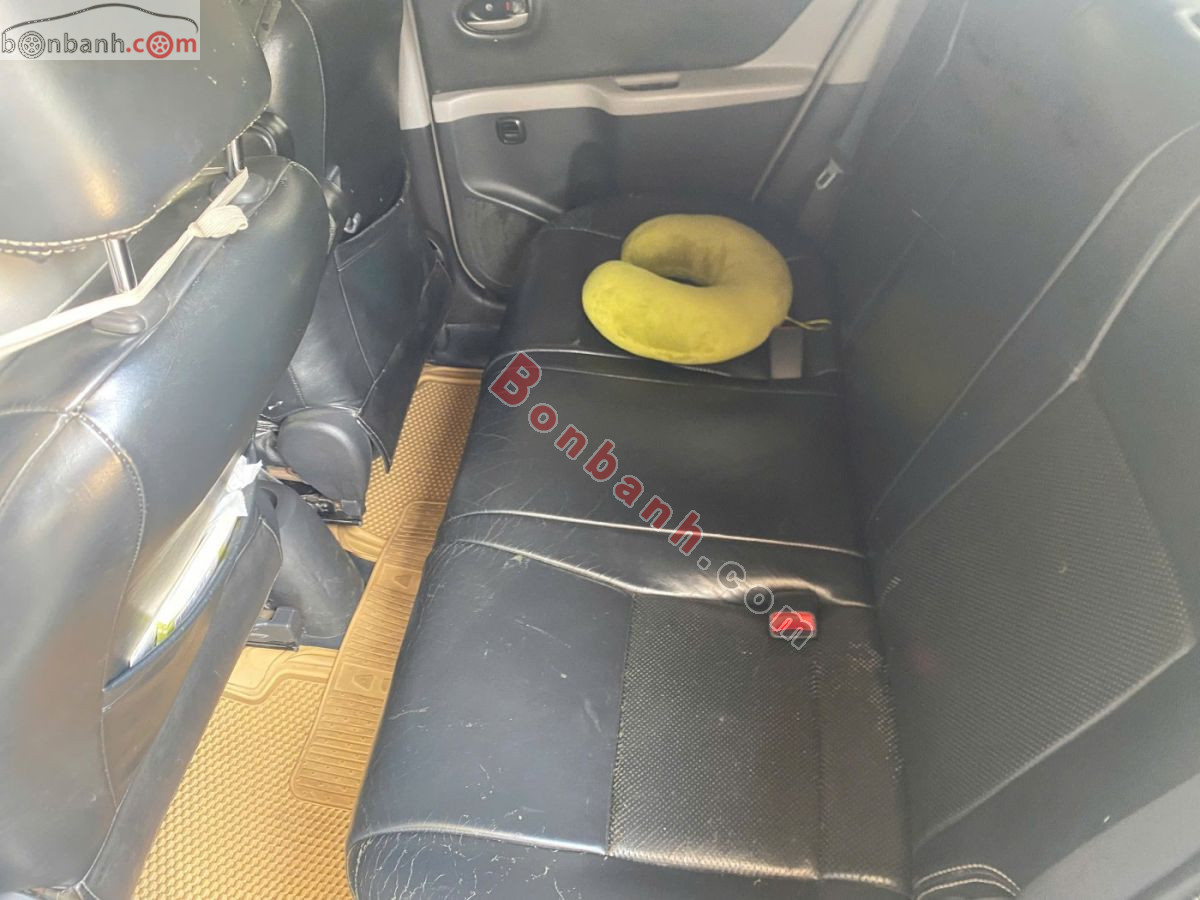 Toyota Yaris 1.5 AT 2013 - 230 Triệu 8
