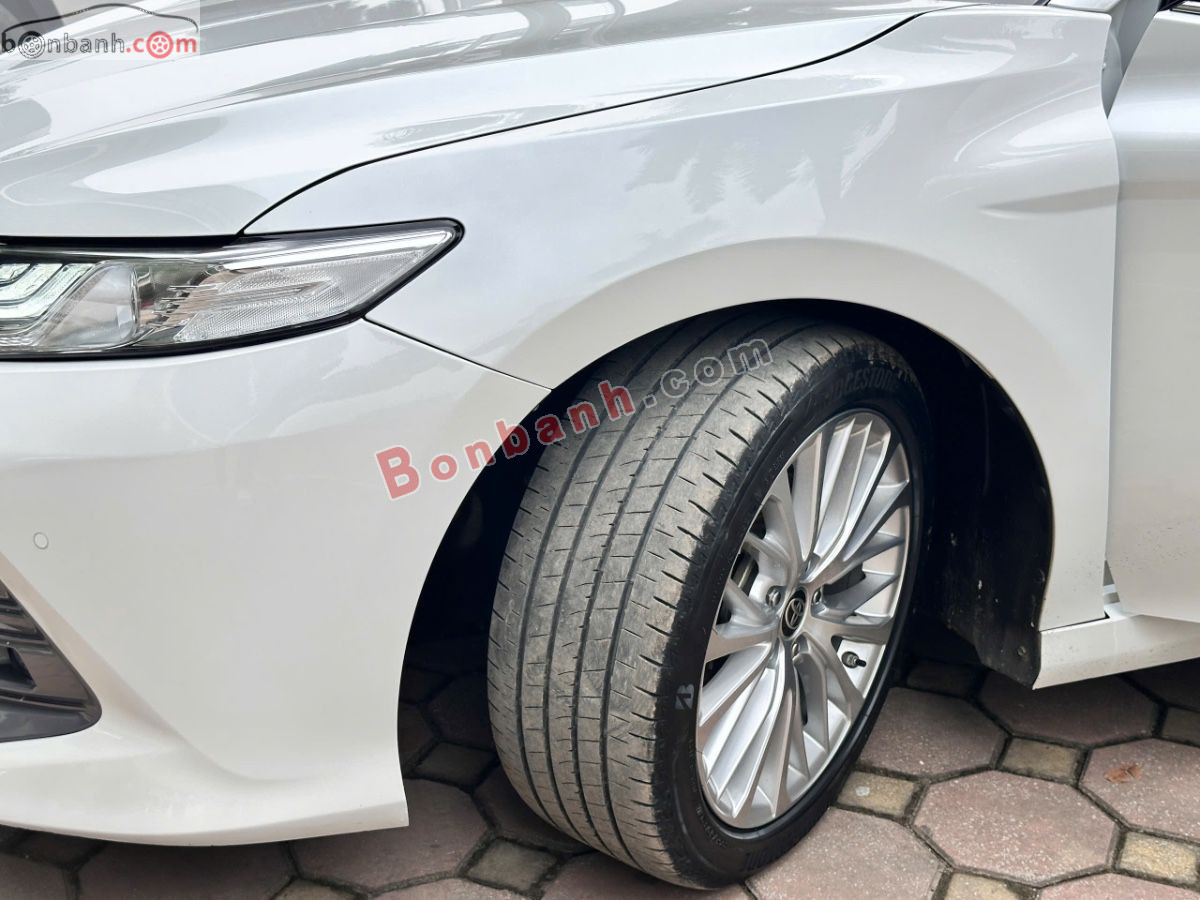 Toyota Camry 2.5Q 2021 - 868 Triệu 5