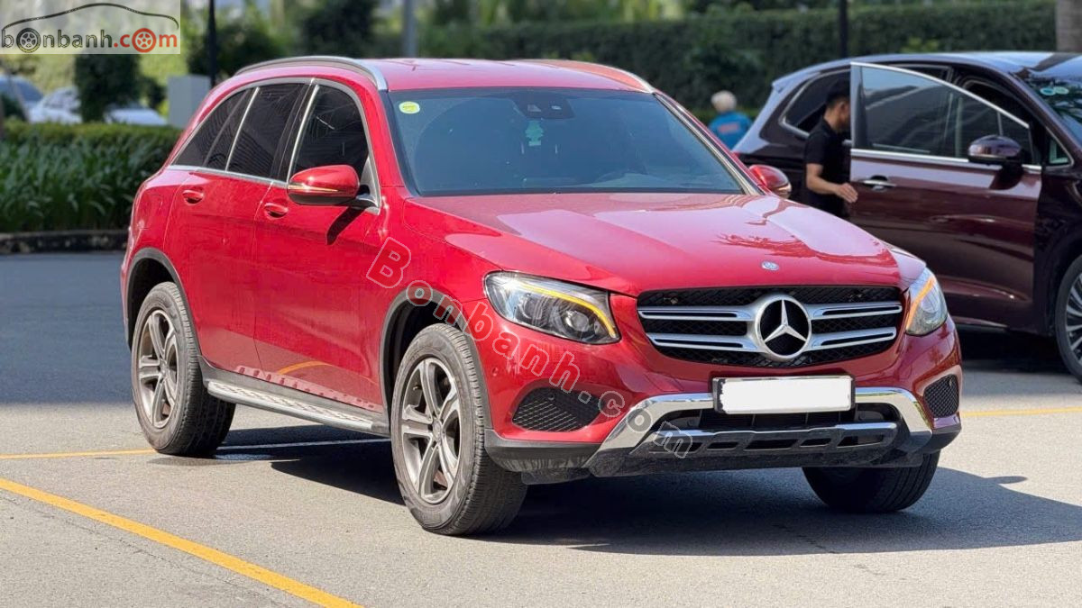 Mercedes Benz GLC 250 4Matic 2016 - 729 Triệu 2