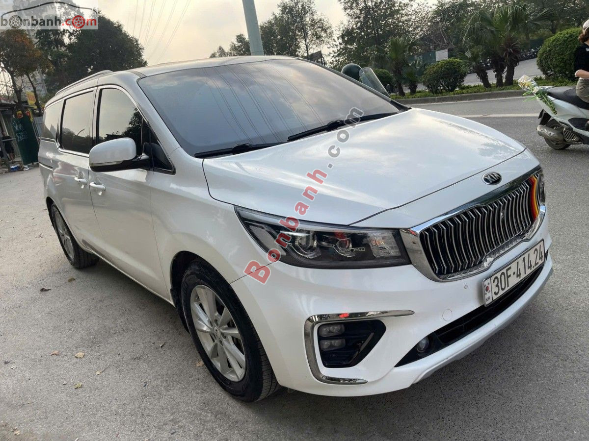 Kia Sedona Platinum D 2018 - 600 Triệu 2