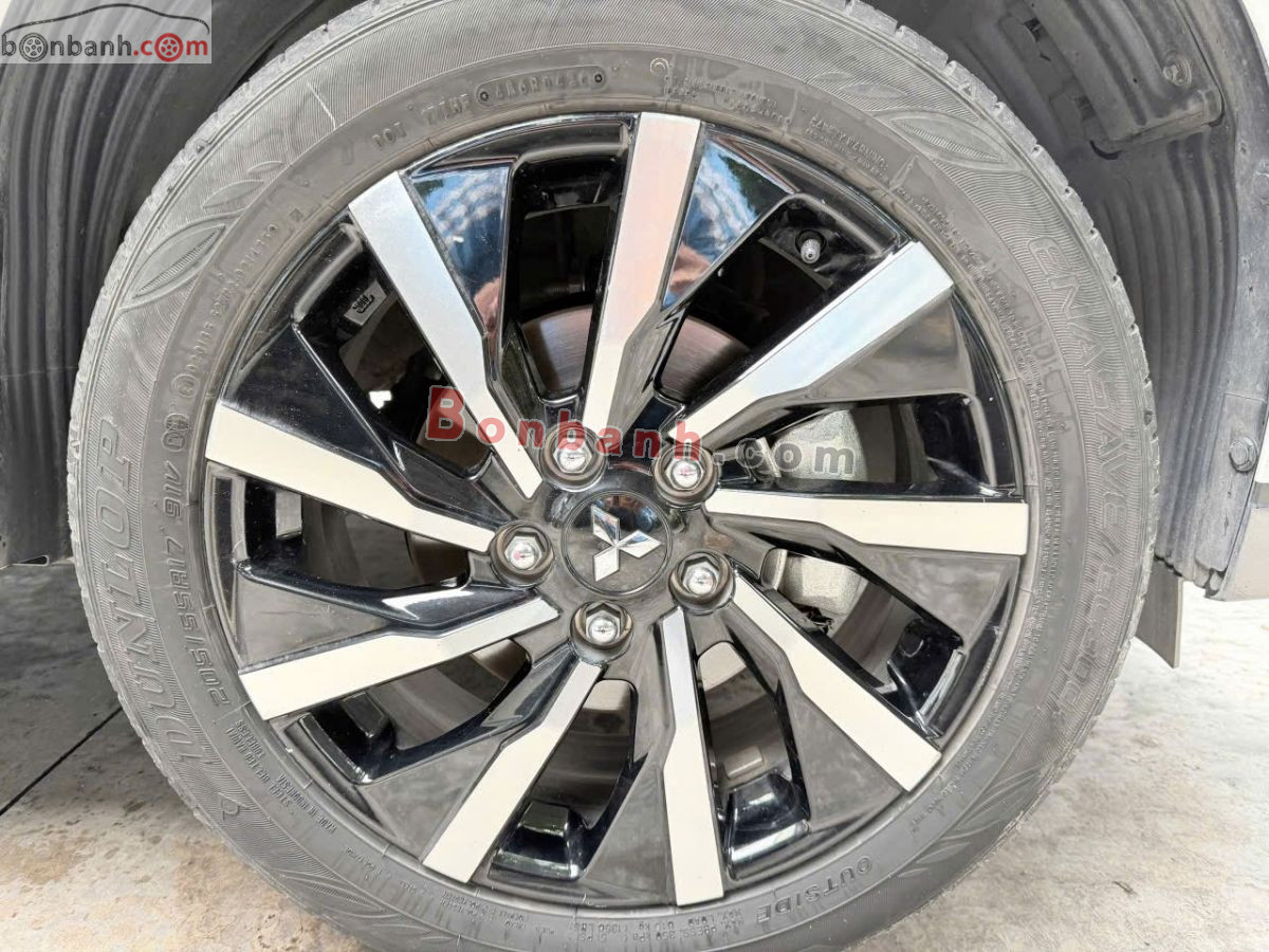 Mitsubishi Xpander Premium 1.5 AT 2026 - 575 Triệu 6