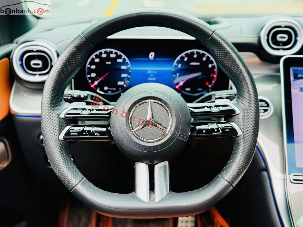 Mercedes Benz GLC 300 4Matic 2023 - 2 Tỷ 198 Triệu 7
