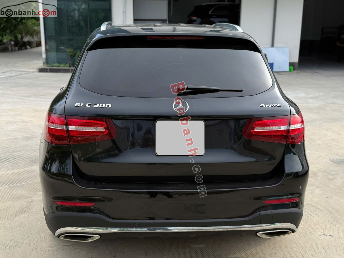 Mercedes Benz GLC 300 4Matic 2017 - 825 Triệu 5