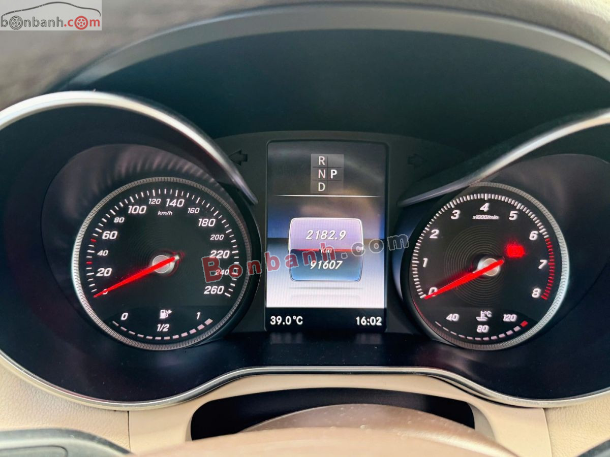 Mercedes Benz GLC 300 4Matic 2017 - 825 Triệu 9