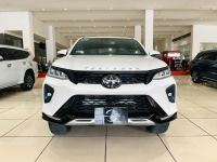 Bán xe Toyota Fortuner 2021 2.8V 4x4 AT Legender giá 1 Tỷ 200 Triệu - TP HCM