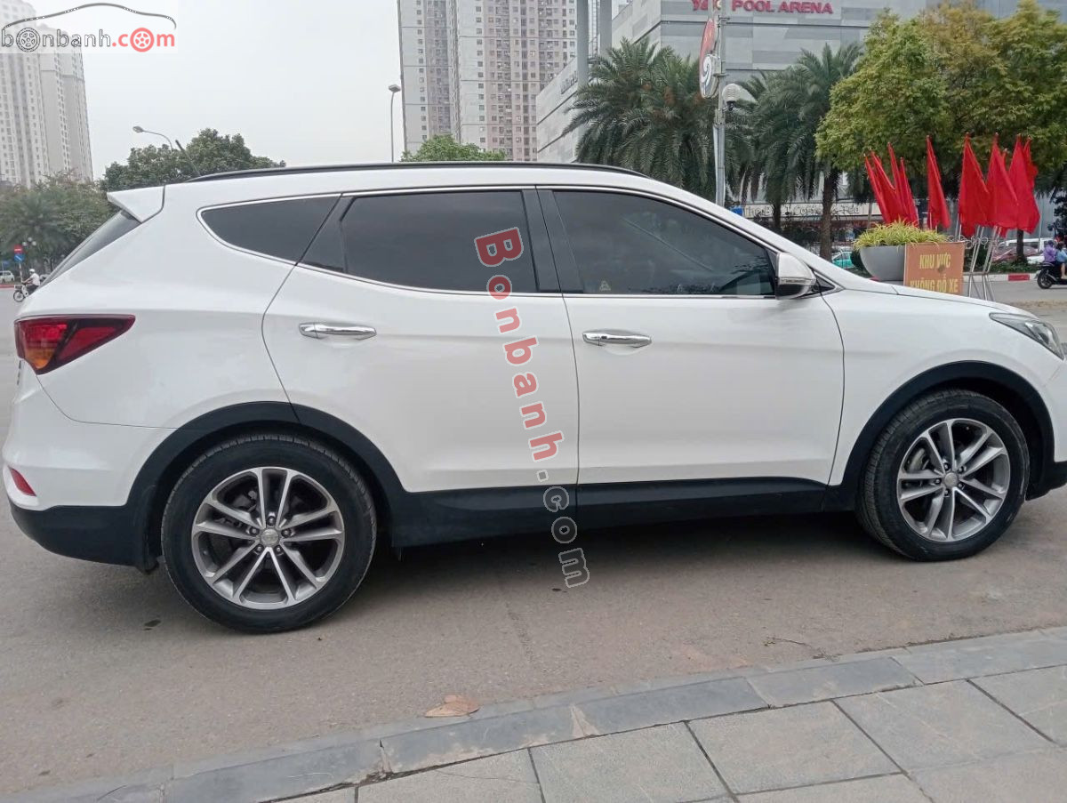 Hyundai SantaFe 2.2L 4WD 2017 - 615 Triệu 2