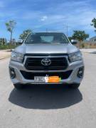 Bán xe Toyota Hilux 2020 2.4E 4x2 AT giá 565 Triệu - Quảng Bình