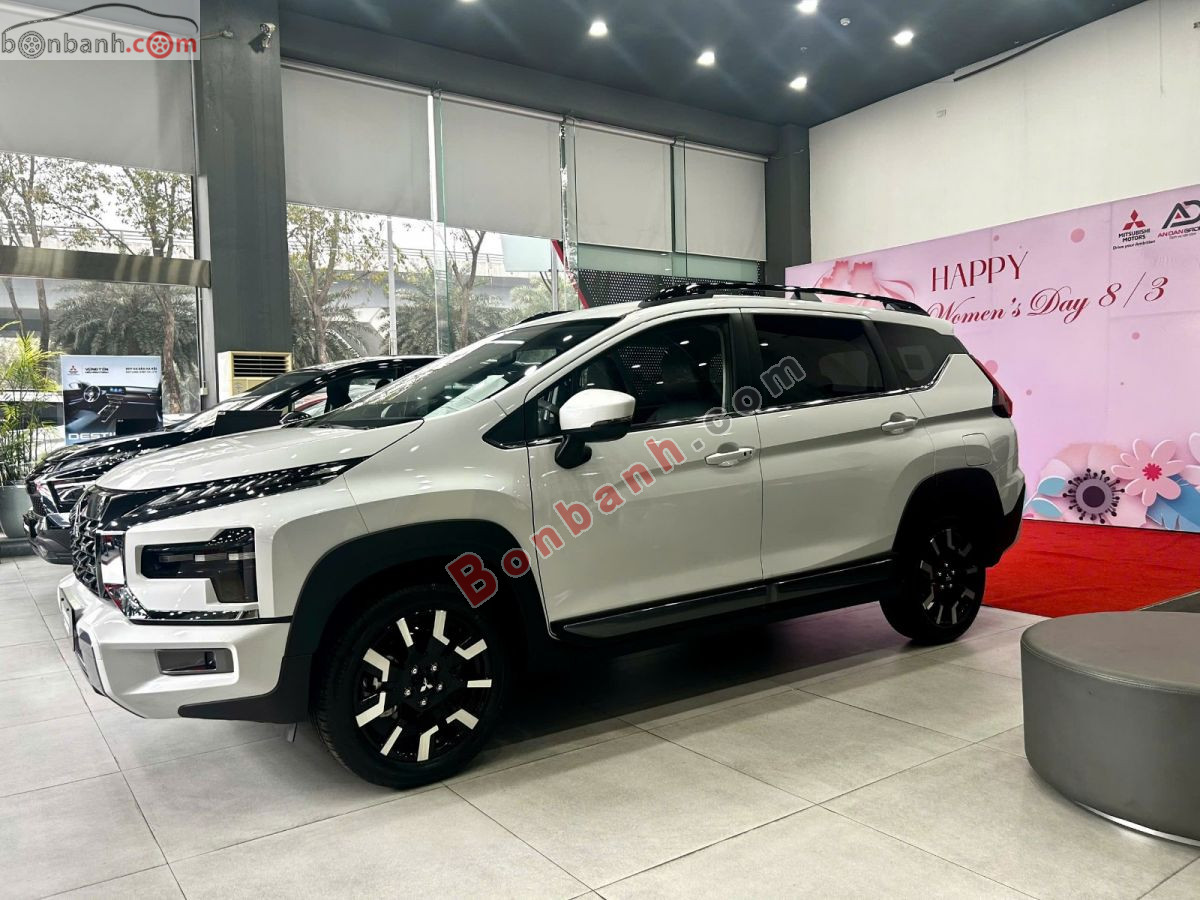 Mitsubishi Xpander Cross 1.5 AT 2026 - 590 Triệu 2