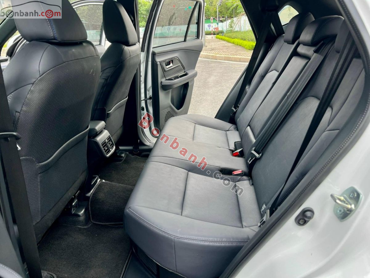 Toyota Yaris Cross HEV 1.5 CVT 2026 - 716 Triệu 6
