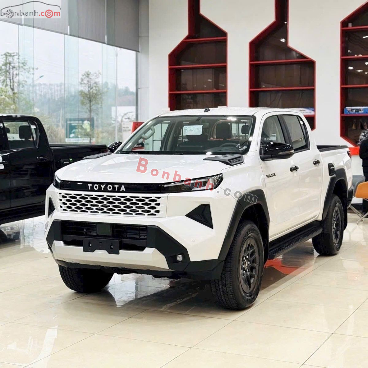 Toyota Hilux Pro 2.8L 4x2 AT 2026 - 690 Triệu 2