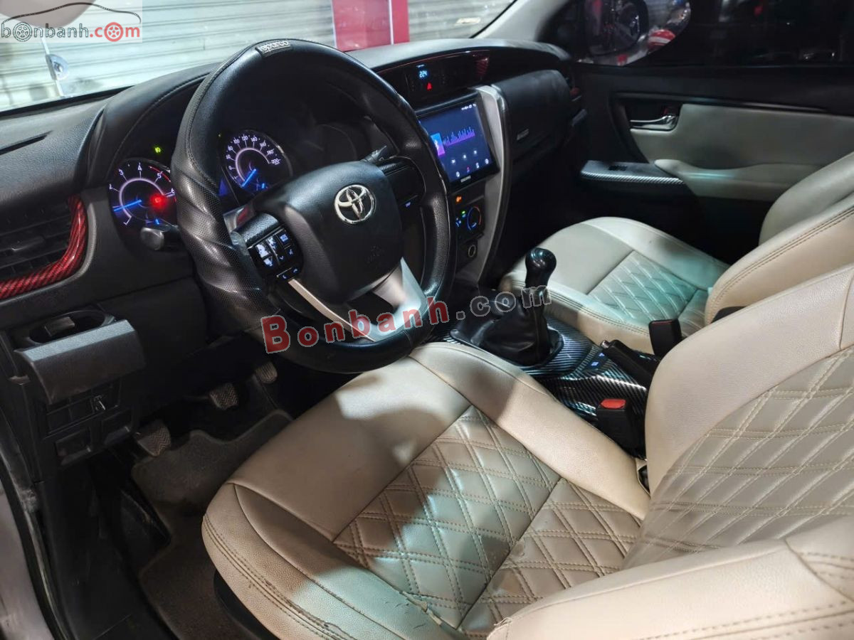 Toyota Fortuner 2.4G 4x2 MT 2020 - 760 Triệu 9