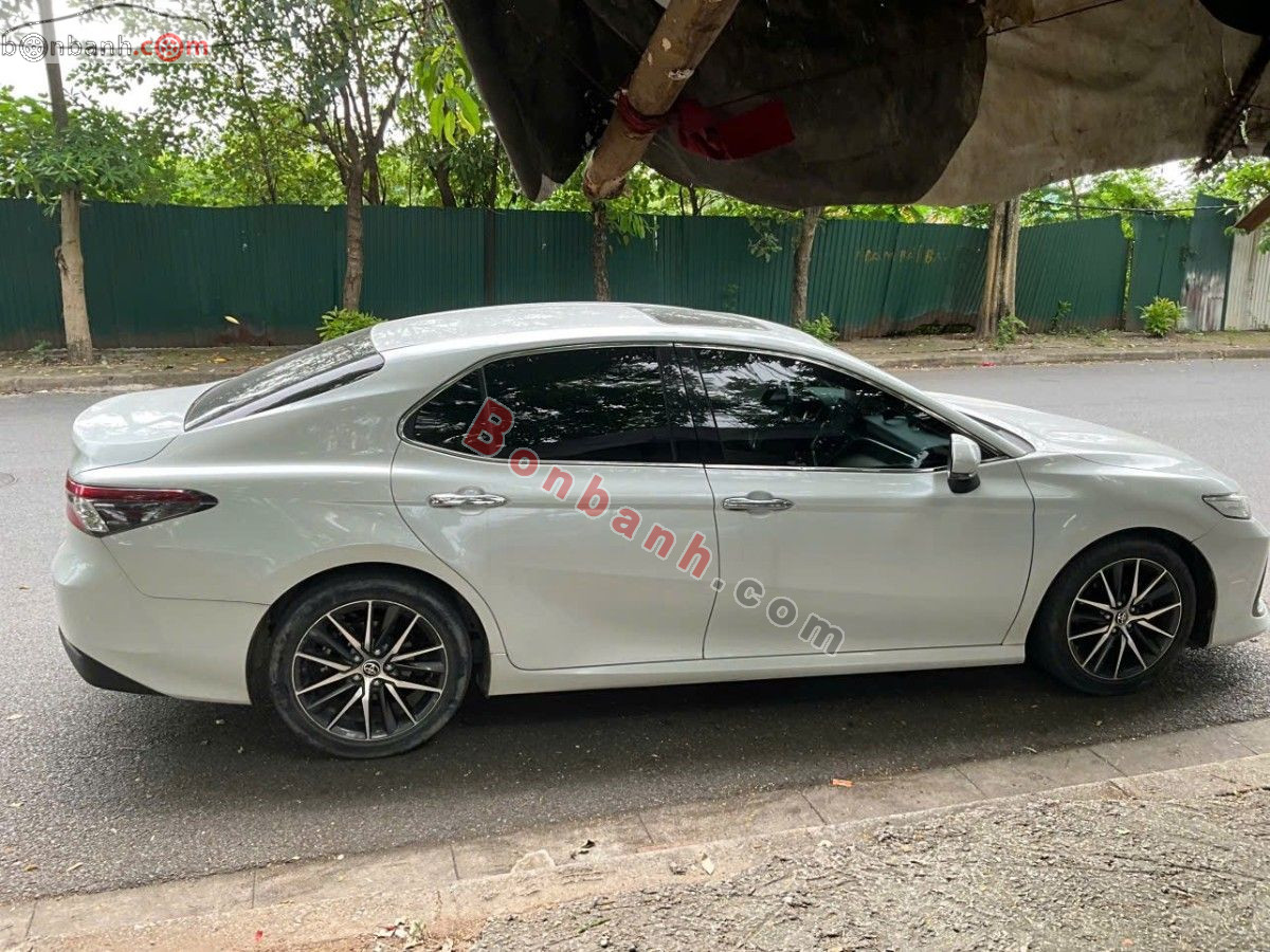 Toyota Camry 2.5Q 2022 - 1 Tỷ 20 Triệu 3