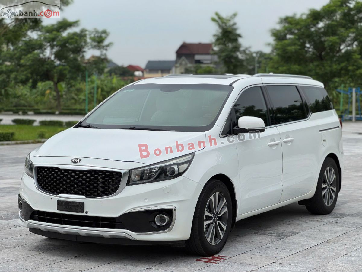 Kia Sedona 2.2L DATH 2018 - 610 Triệu