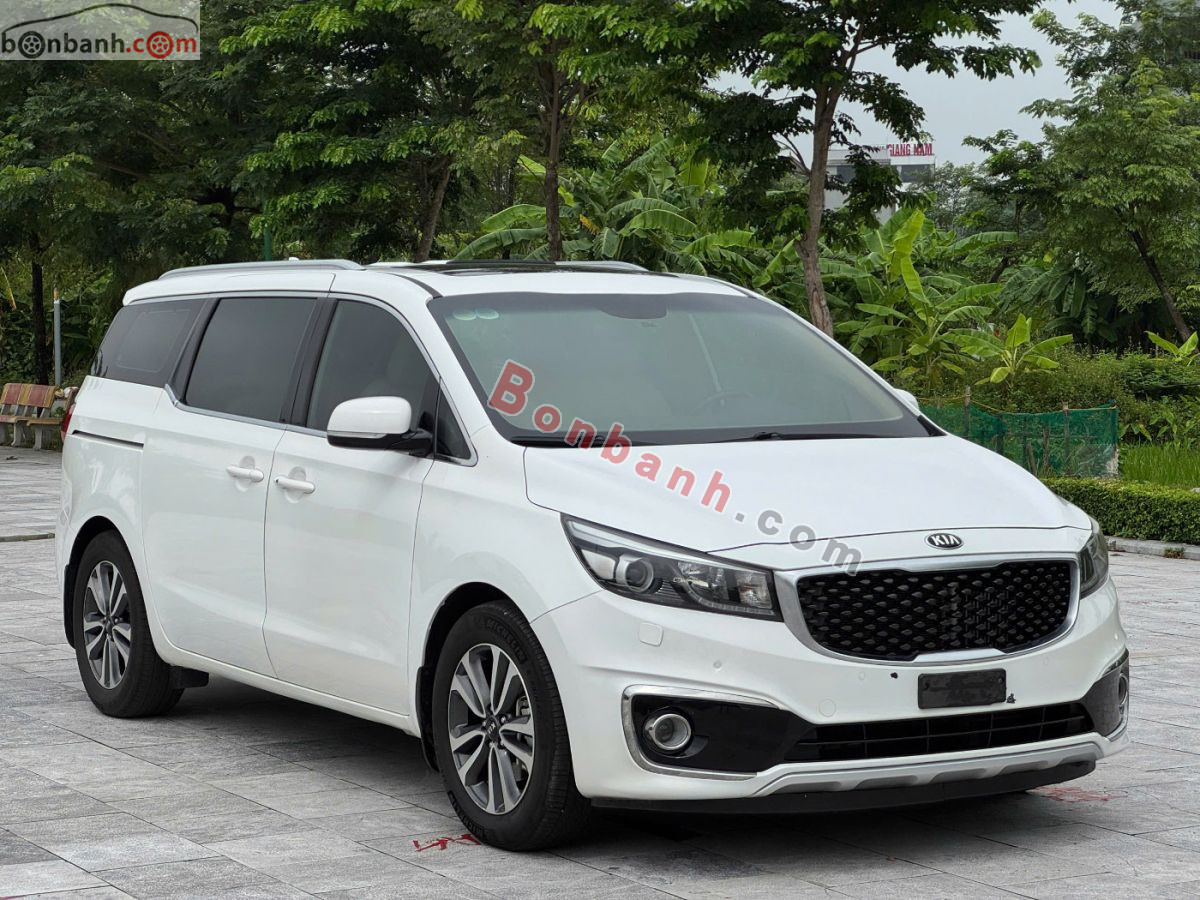 Kia Sedona 2.2L DATH 2018 - 610 Triệu 2