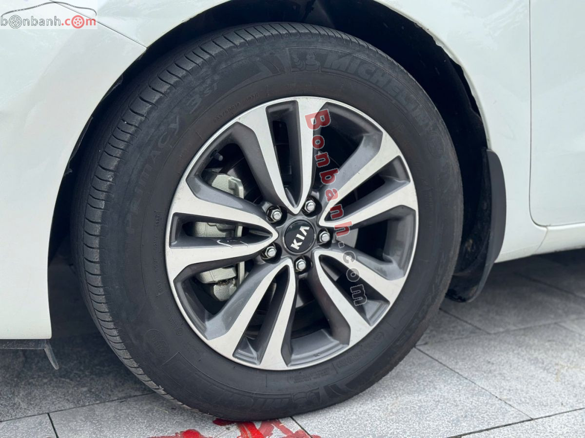 Kia Sedona 2.2L DATH 2018 - 610 Triệu 5