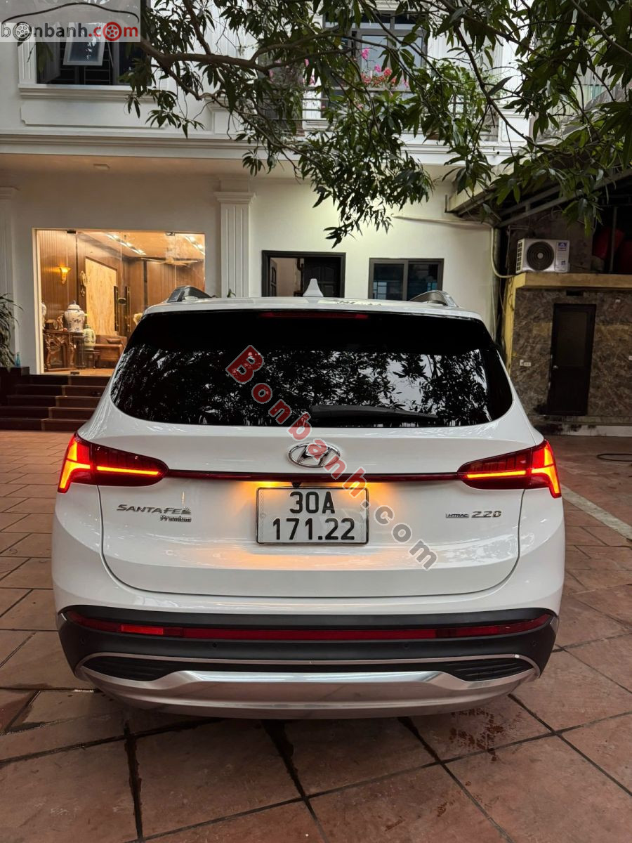 Hyundai SantaFe Cao cấp 2.2L HTRAC 2022 - 1 Tỷ 6